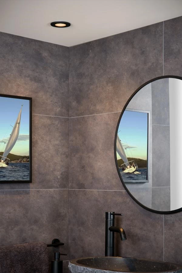 Lucide BINKY LED - Inbouwspot Badkamer - Ø 8,8 cm - LED Dimb. - 1x6,5W 3000K - IP65 - Zwart - sfeer 1